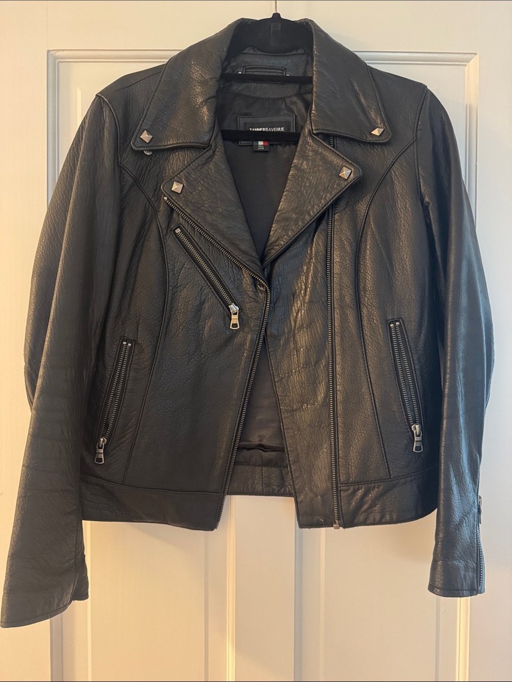 Tanners Avenue Women's Black Leather Moto Jacket